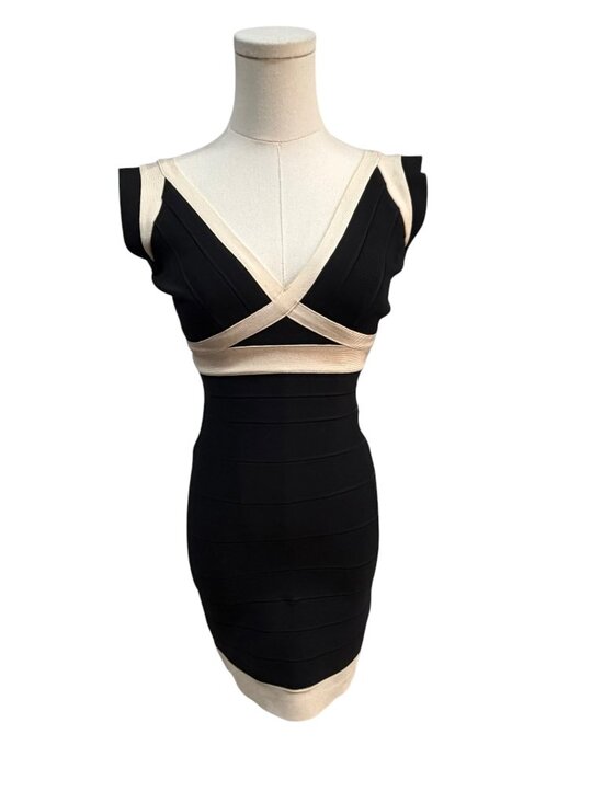 Herve Leger Dresses & Skirts - Hervé Léger Ilia Black and Cream Plunge Neck Bandage Dress XS EUC